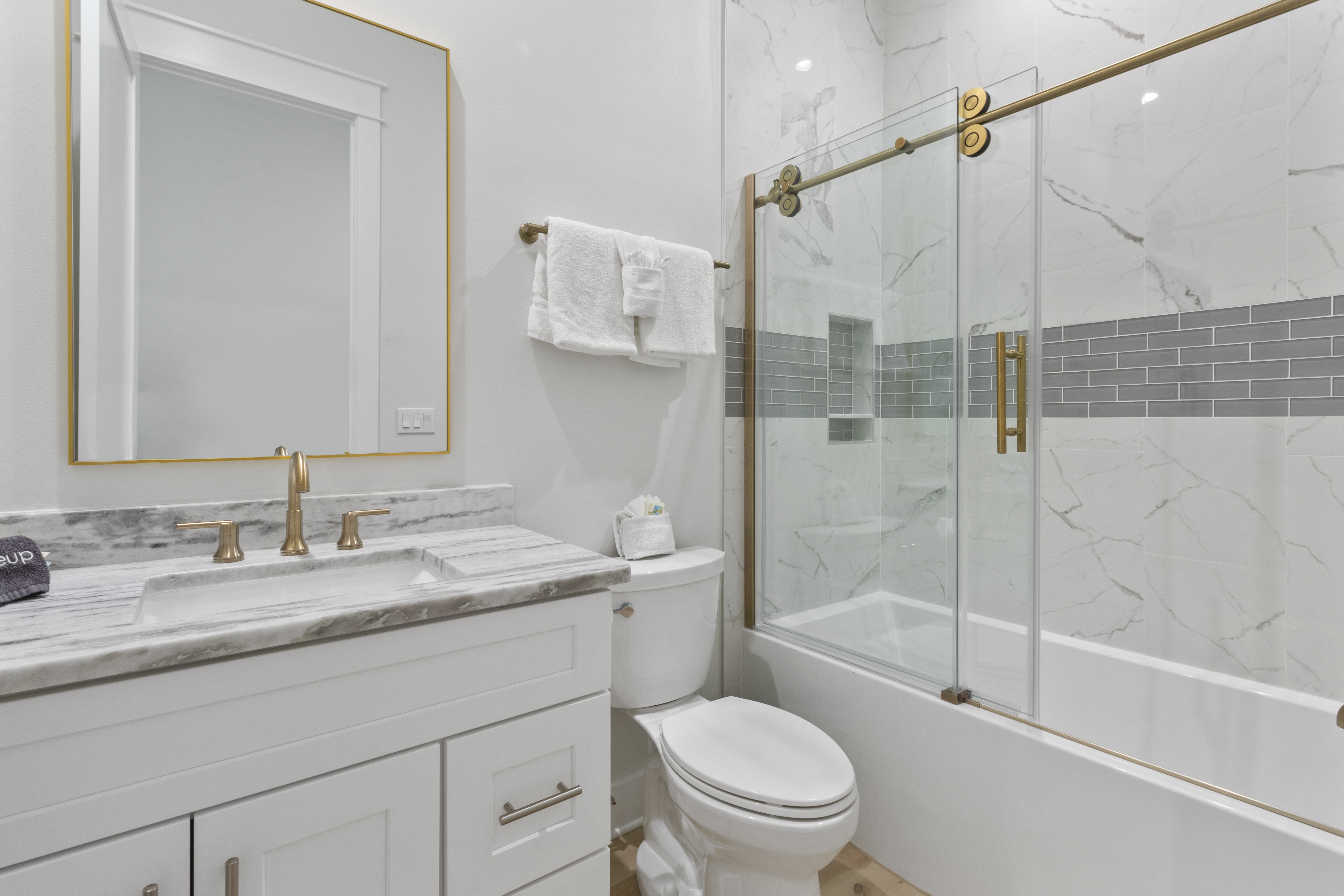 Ensuite bathroom with shower tub