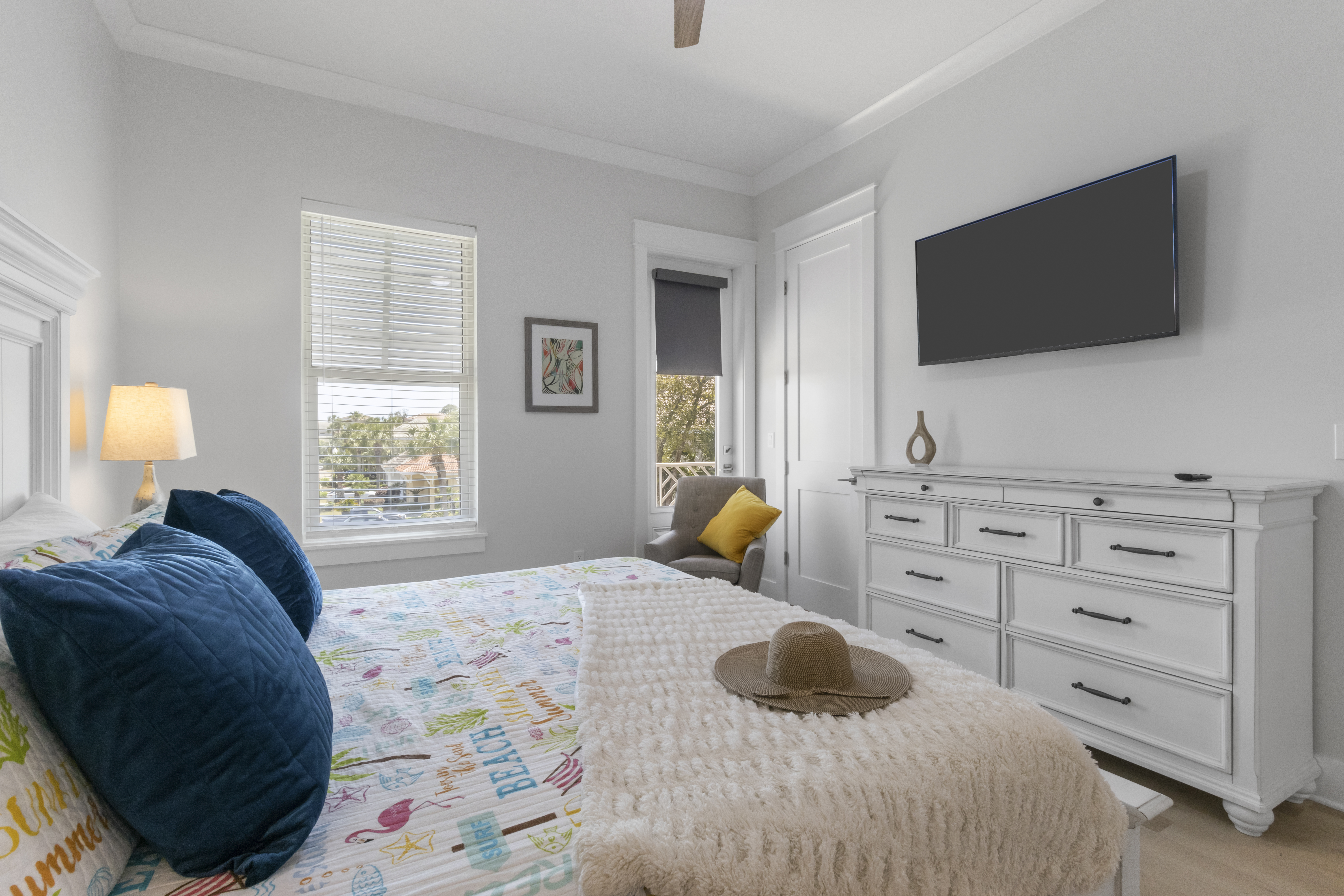 King bedroom with balcony access