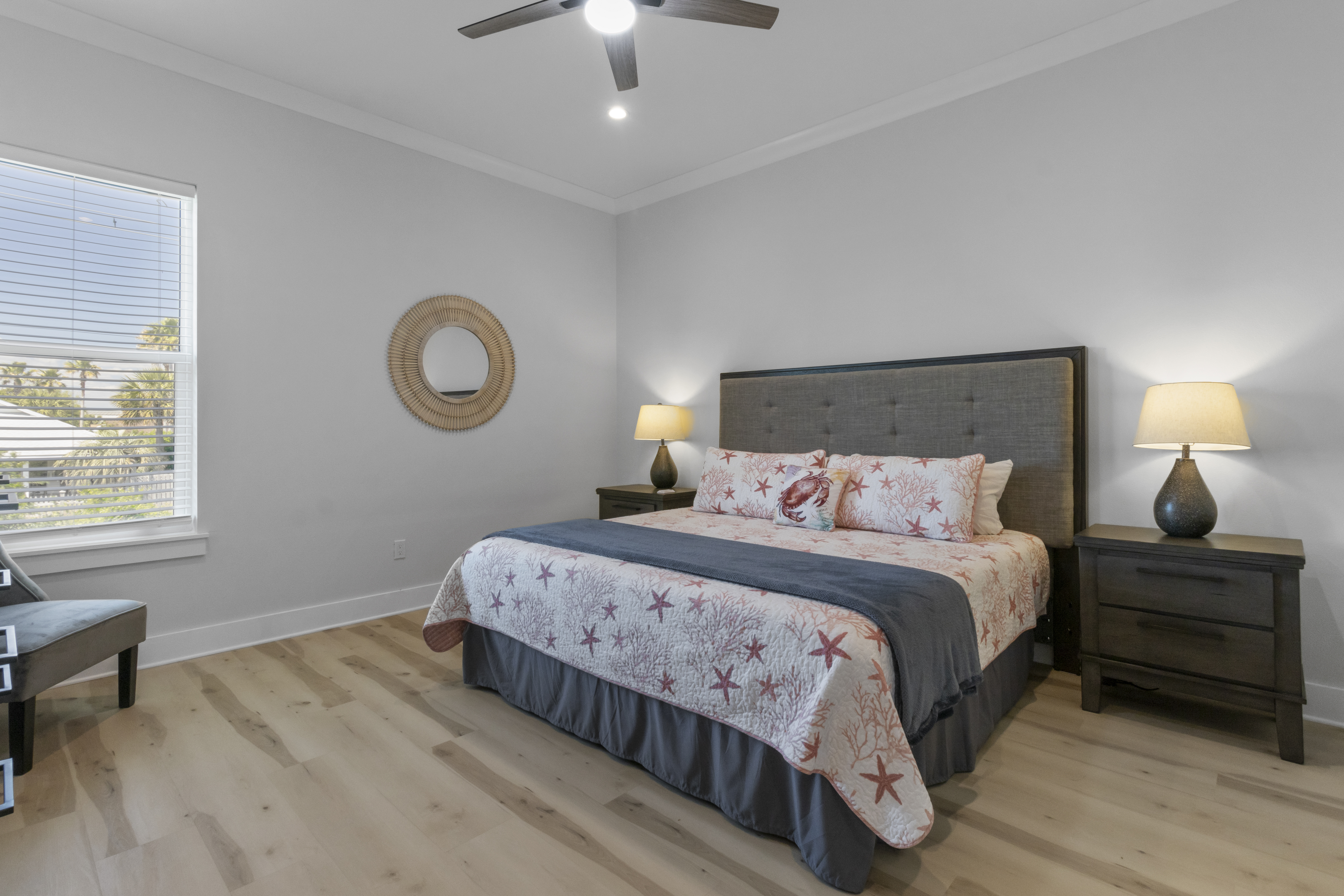 Second floor king room with ensuite