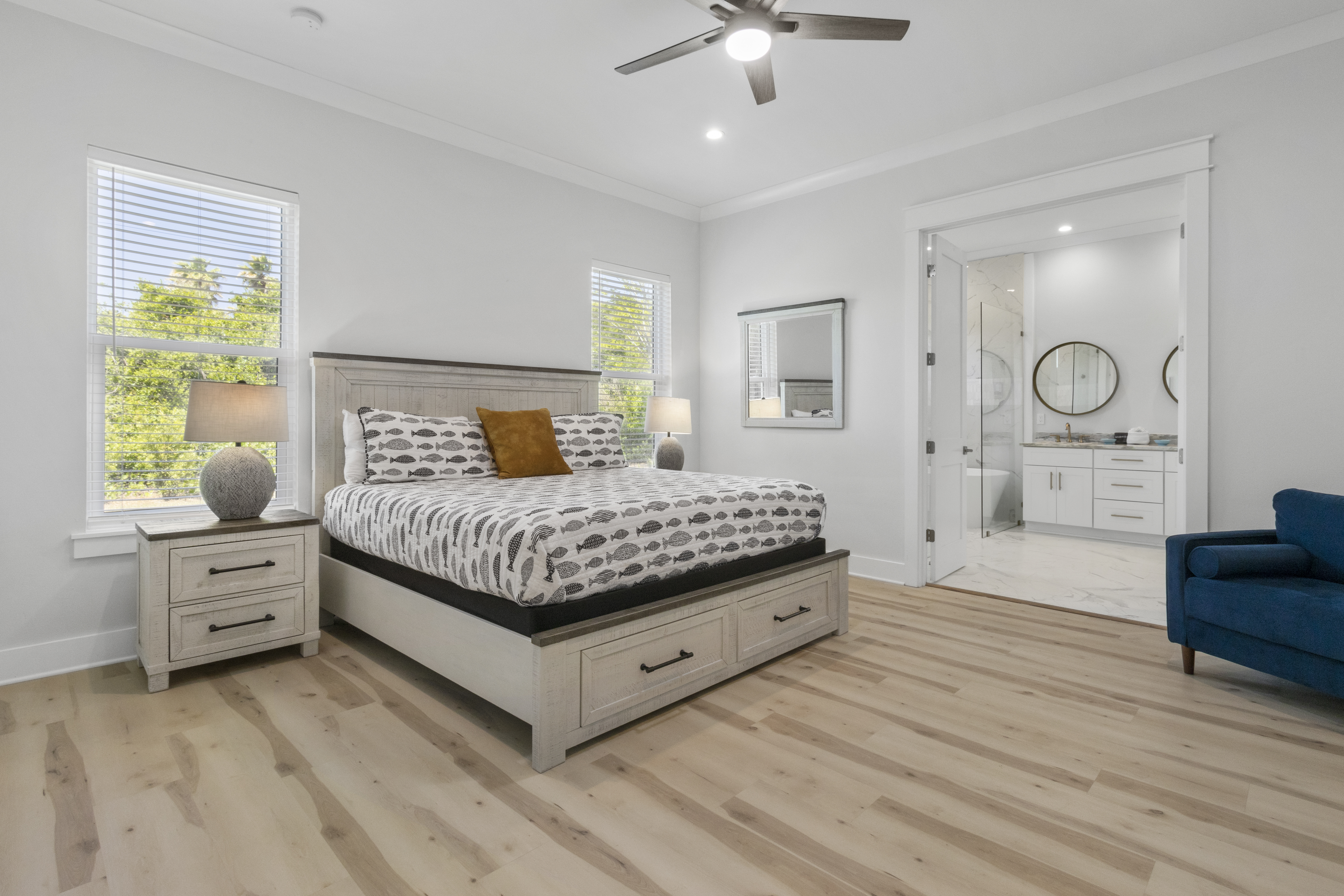 First floor primary suite