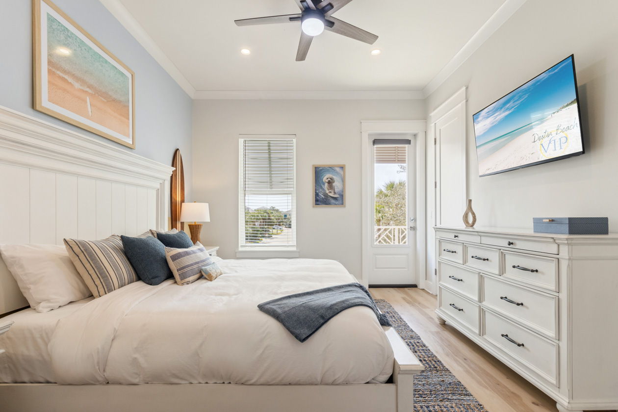 Comfortable king bedroom and balcony access