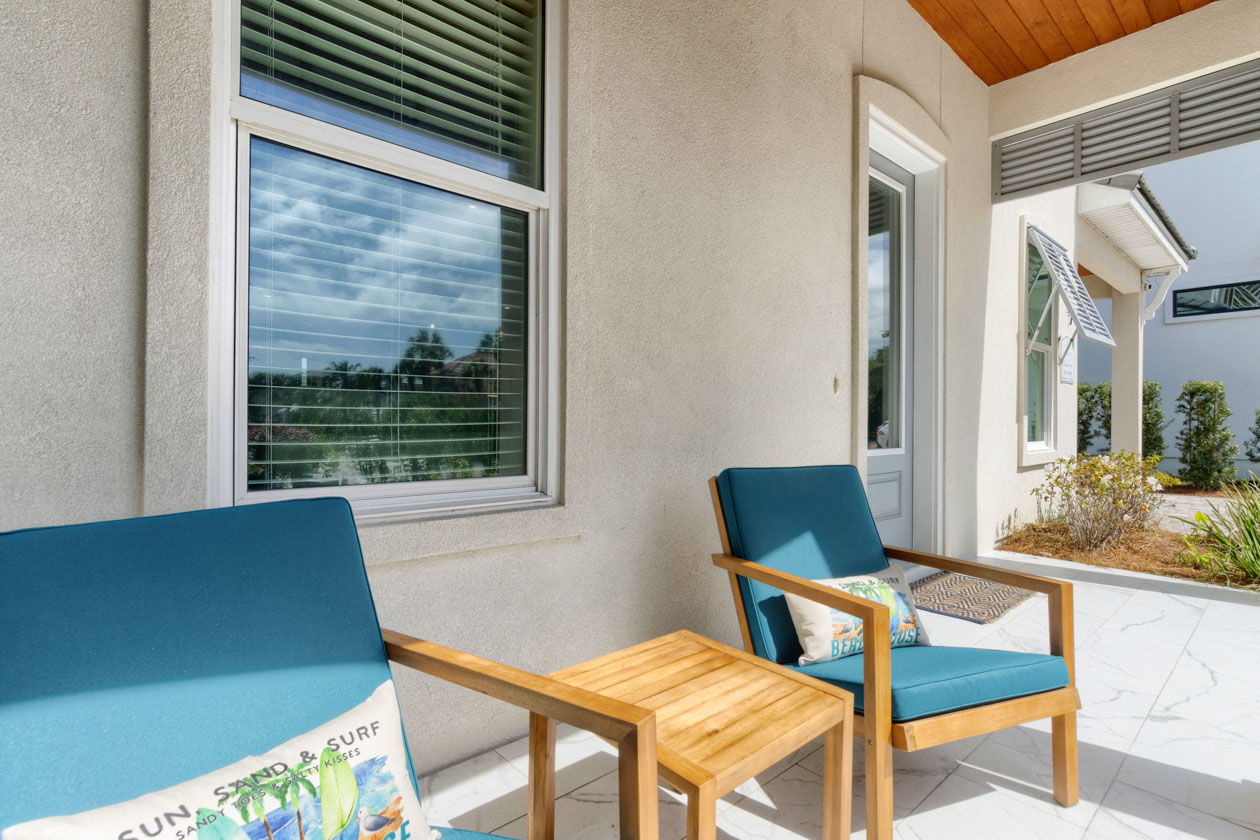 Front patio and house entrance