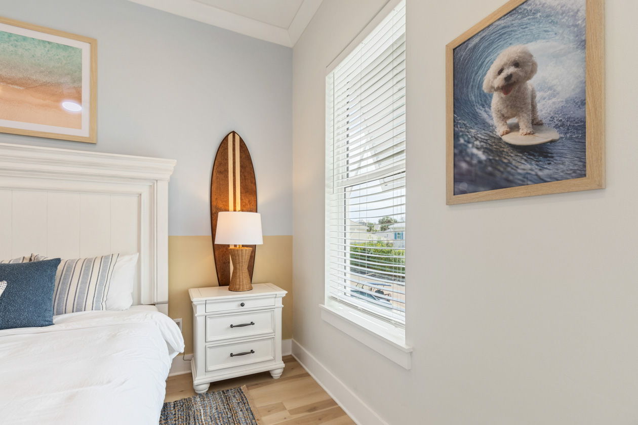 Fun coastal decorations