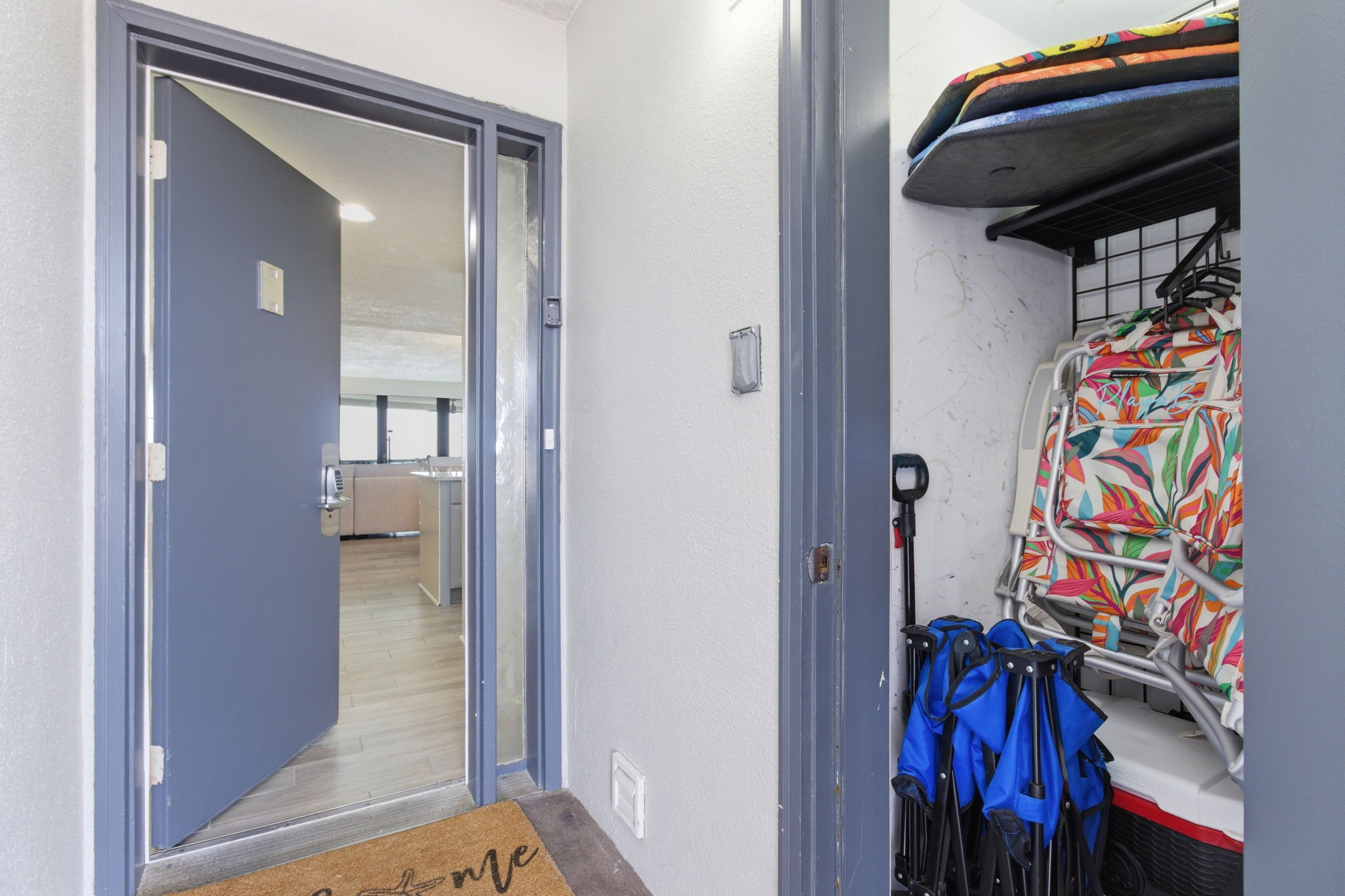 Complimentary beach gear