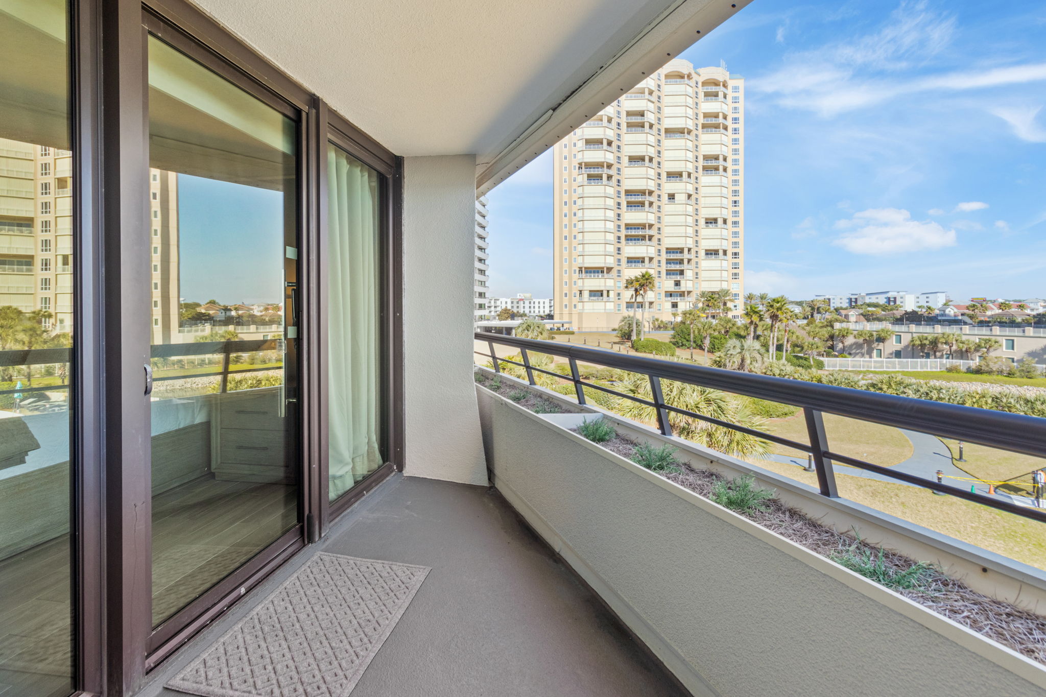 Primary balcony access