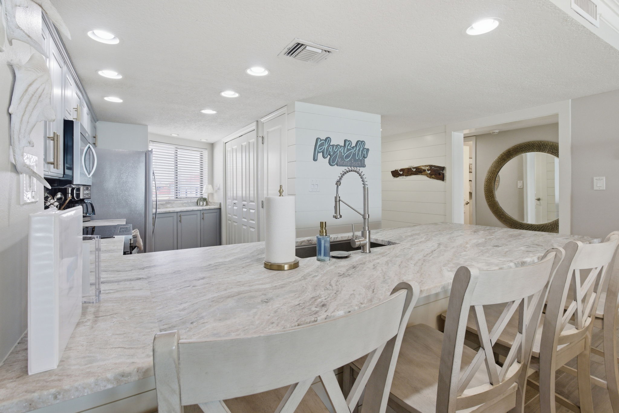 Beautiful dining and kitchen