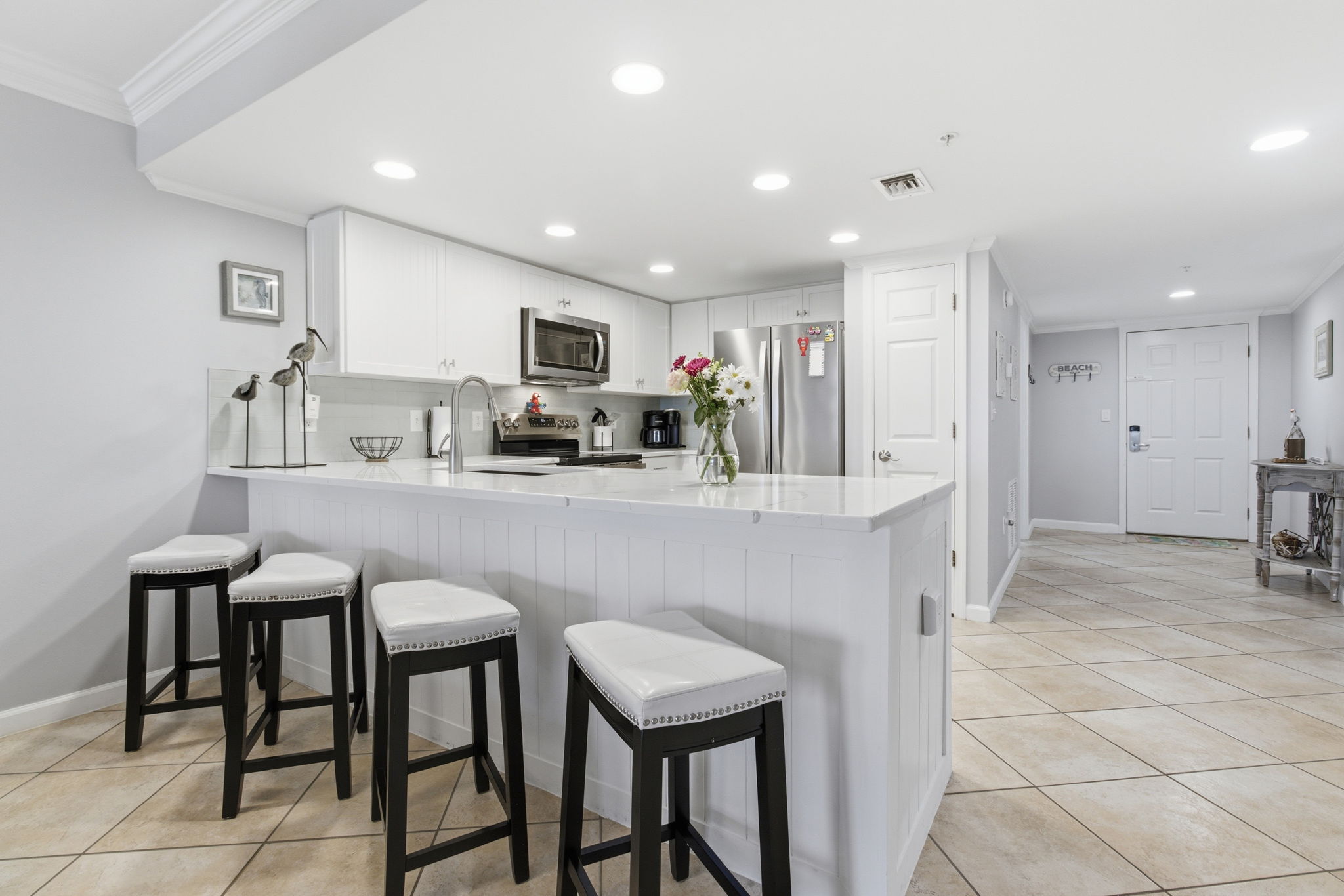 Kitchen breakfast bar and seating