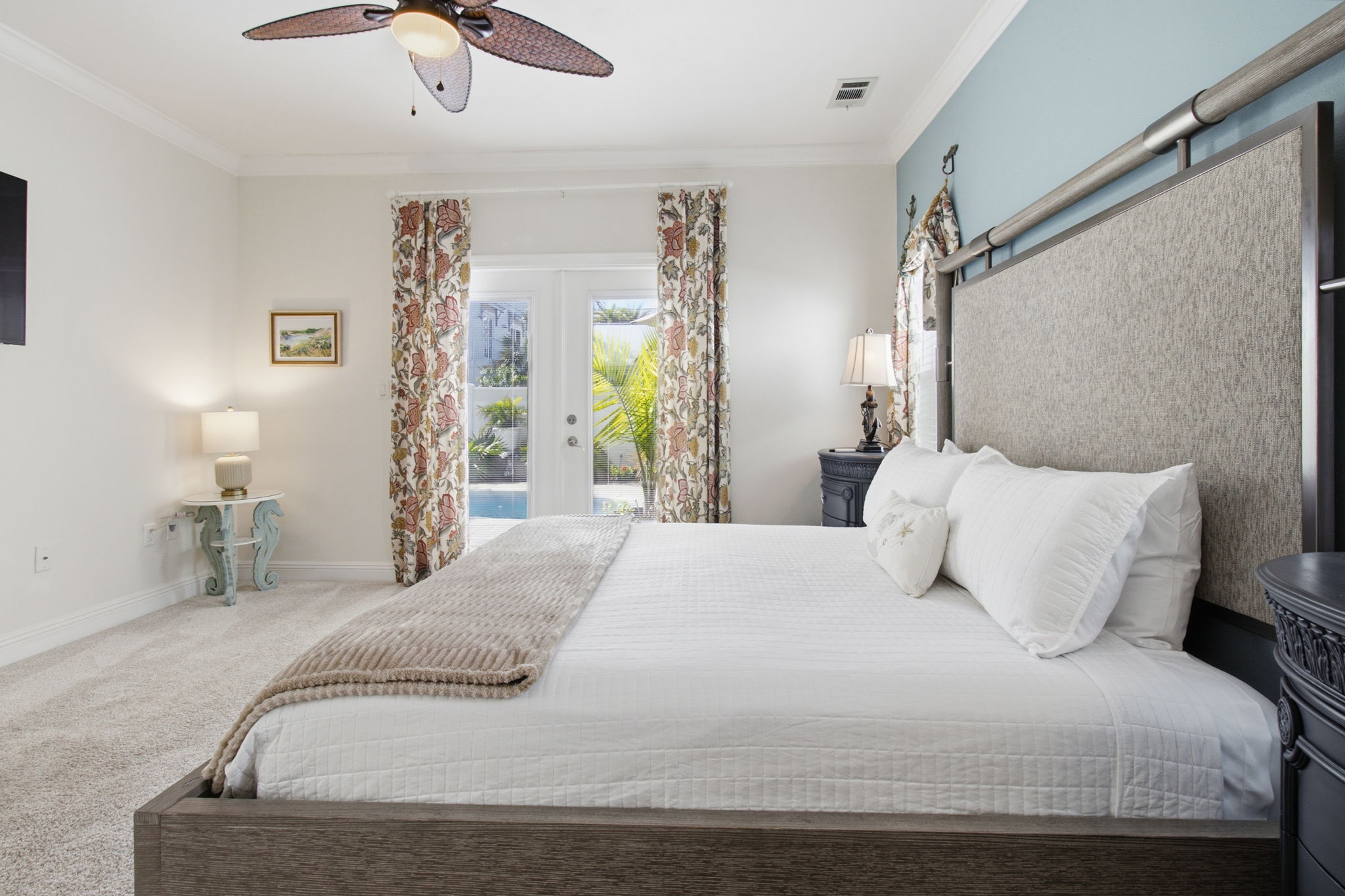 First floor primary suite with king bed