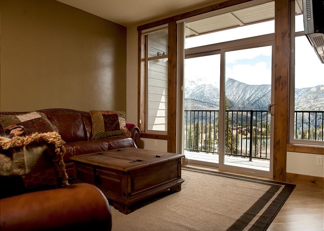 New Luxury Condo Steps to Lifts - Amazing Views 4