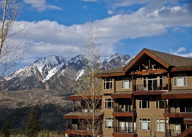 Luxury Purgatory Condo - Steps to Lifts - Amazing Views 10