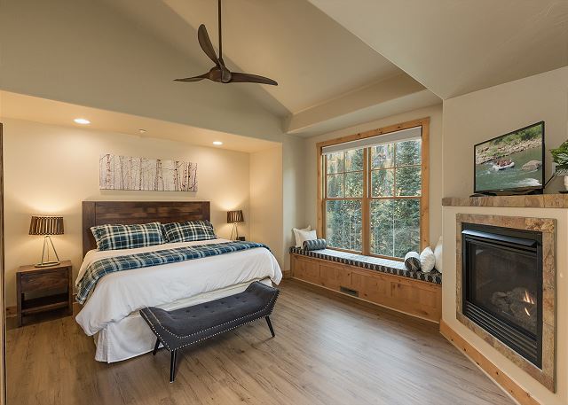 Largest Black Bear Townhome - Ping Pong Table - on Demand Ski Shuttle 8