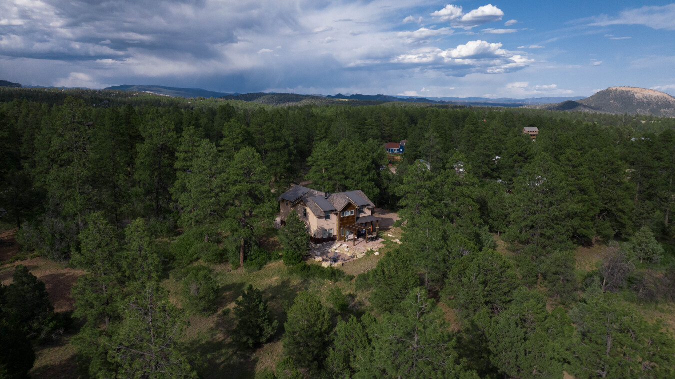 Custom Home - 3 Acres - 9 Min to DGO - Hot Tub/Fire Pit/Ping Pong/Arcade Game | Photo 19