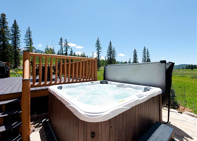 Modern Log Cabin - Incredible Views - 3 Min to Purg - Private Hot Tub 5