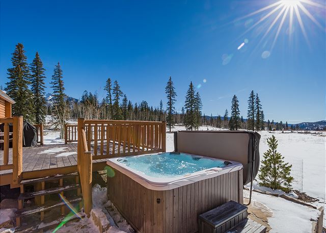 Modern Log Cabin - Incredible Views - 3 Min to Purg - Private Hot Tub 6