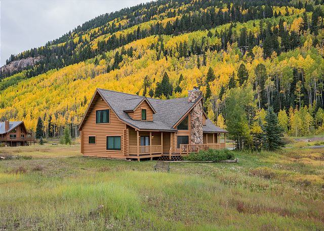 Luxury Home - Incredible Views - Pool/Private Hot Tub - 2 Miles to Purgatory
