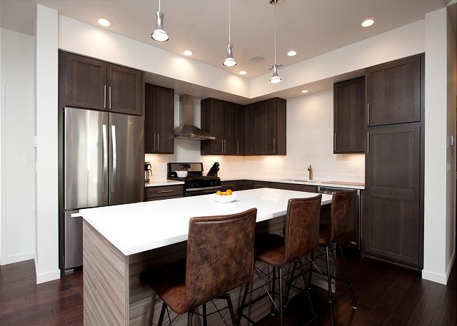 New Pet Friendly Award Winning Condo - 10 Minute walk to downtown Durango 8