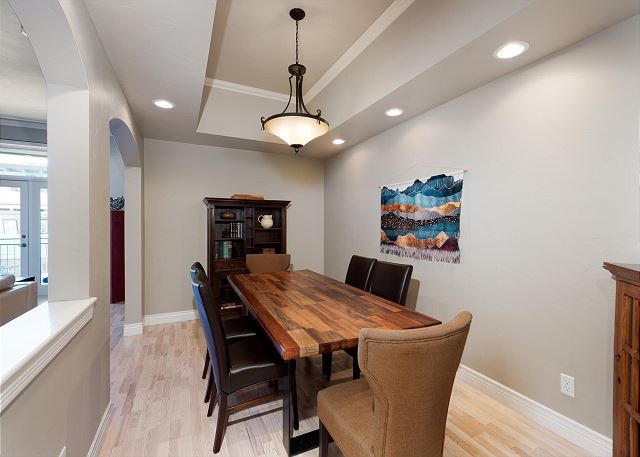 Luxury Condo in the Heart of Downtown Durango - 1 Block to Train Station 8