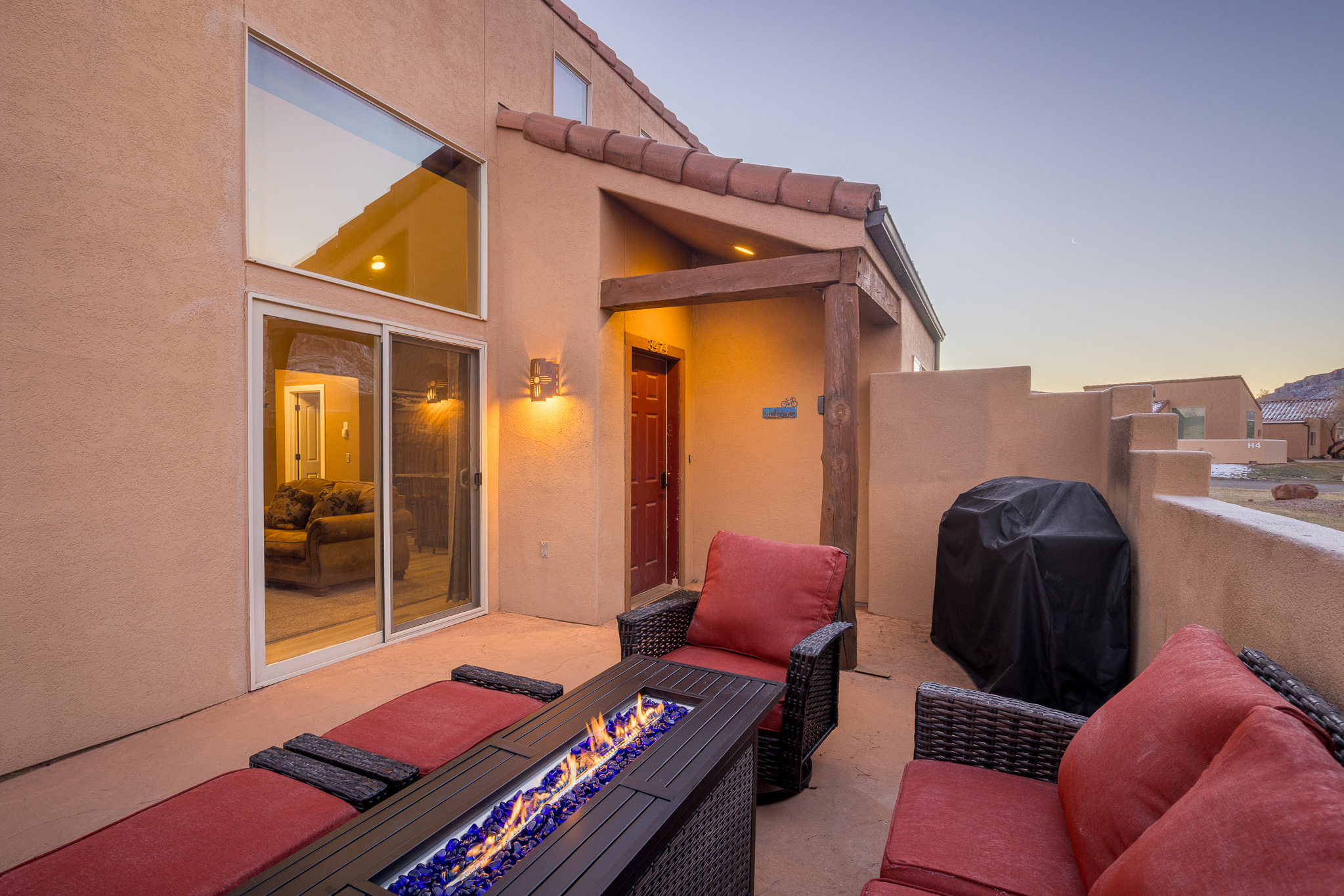 Moab Basecamp! 10 min to Arches | Pool & Hot tub | Photo 1