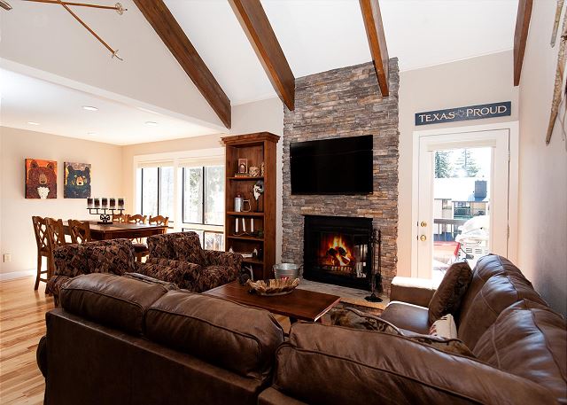 Completely Remodeled Townhome - Ski In/Out - Awesome Views 4