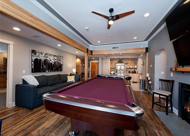 Premier Location in Historic Downtown Durango - Game Room/Pool Table/Foosball 3