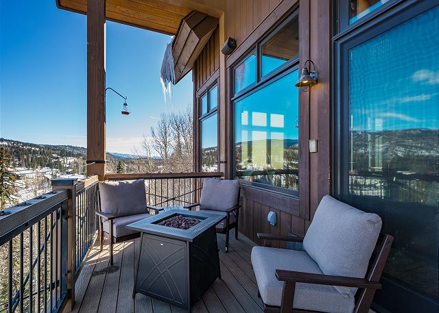 The Cantilever Lodge - Purg's Finest Luxury Home- Unreal Views, Firepit 7