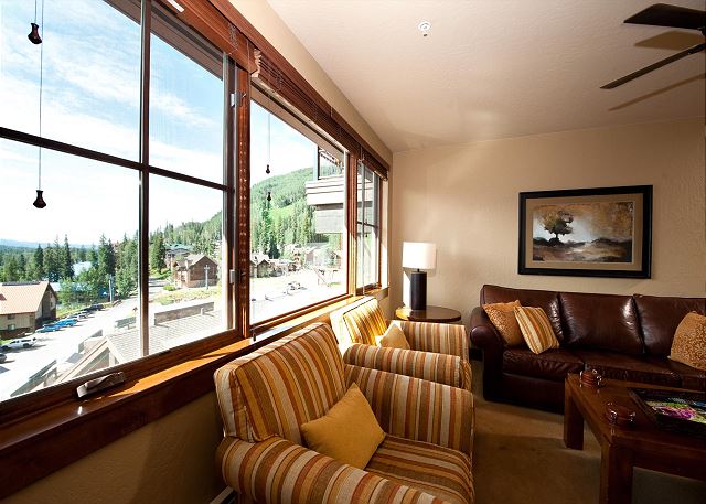 Premier Building at Purgatory - Ski in/Ski Out 3