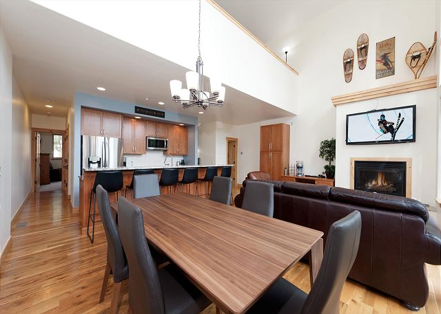 Luxury Ski In/Out Townhome on Creek - Views - Ski in/Out - Hot Tub/Ping Pong 6