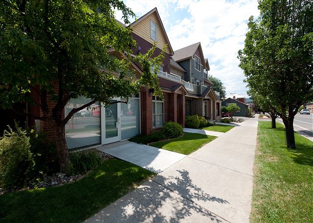 Heart of Downtown Durango - Pet Friendly Condo with Views - AC 9