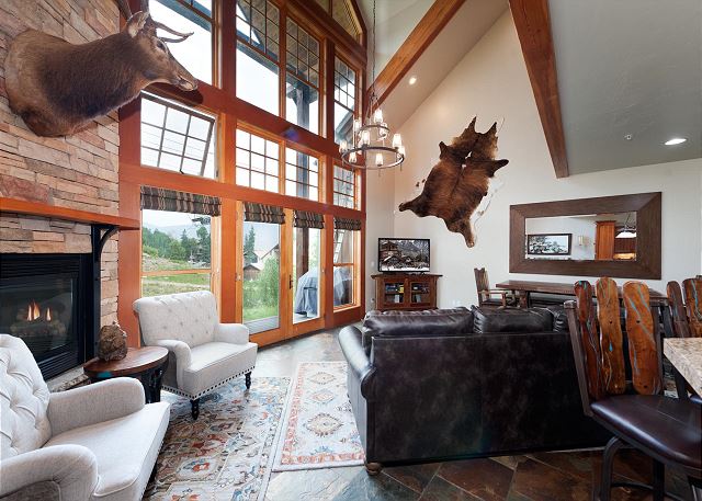 Luxury Townhome - Ski in/Ski Out - Foosball - Best Location 3