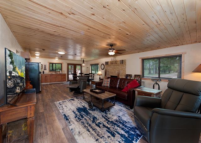 Cabin on Private Ranch on the Animas River - Stocked Pond 5