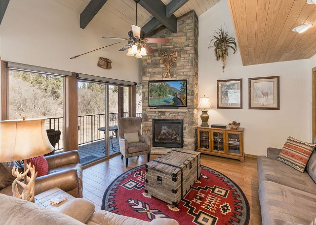 Corner Unit (#590) - Great Views - Golf Privileges - AC 2