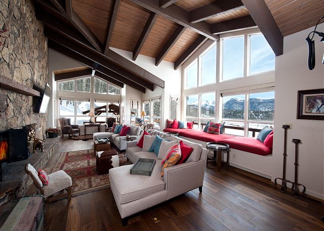 Amazing Luxury Home - Views/Hot Tub/Fire Pit/Ping Pong - 3 Miles to Purg 7