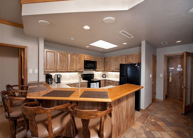 Updated Penthouse Condo at Purgatory Resort - Awesome Slope Views 8