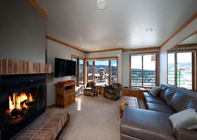 Updated Penthouse Condo at Purgatory Resort - Awesome Slope Views 4