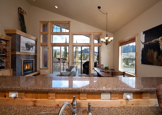 Luxury Ski In/Out townhome on Creek - Views - Private Hot Tub 8