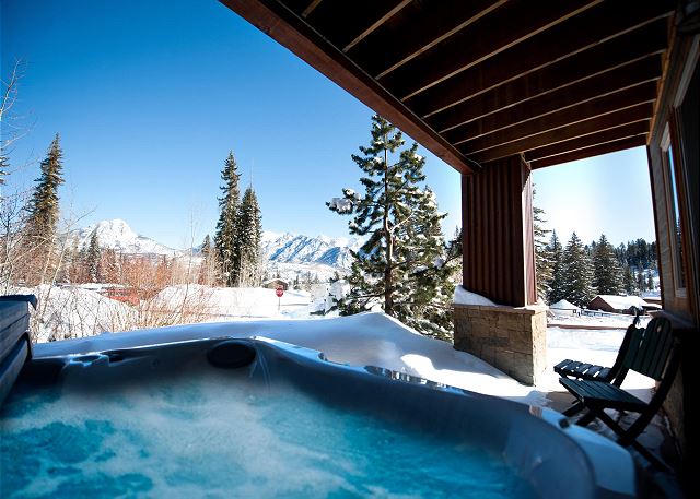 Luxury Ski In/Out townhome on Creek - Views - Private Hot Tub 2