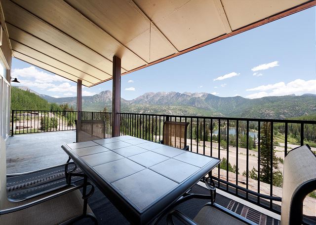 Luxury Condo by Main Plaza - Walk to Slopes - Deck with Amazing Views 2