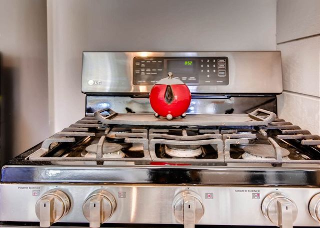 Carriage House Studio- West Highlands - Walk to Restaurants/bars! 8