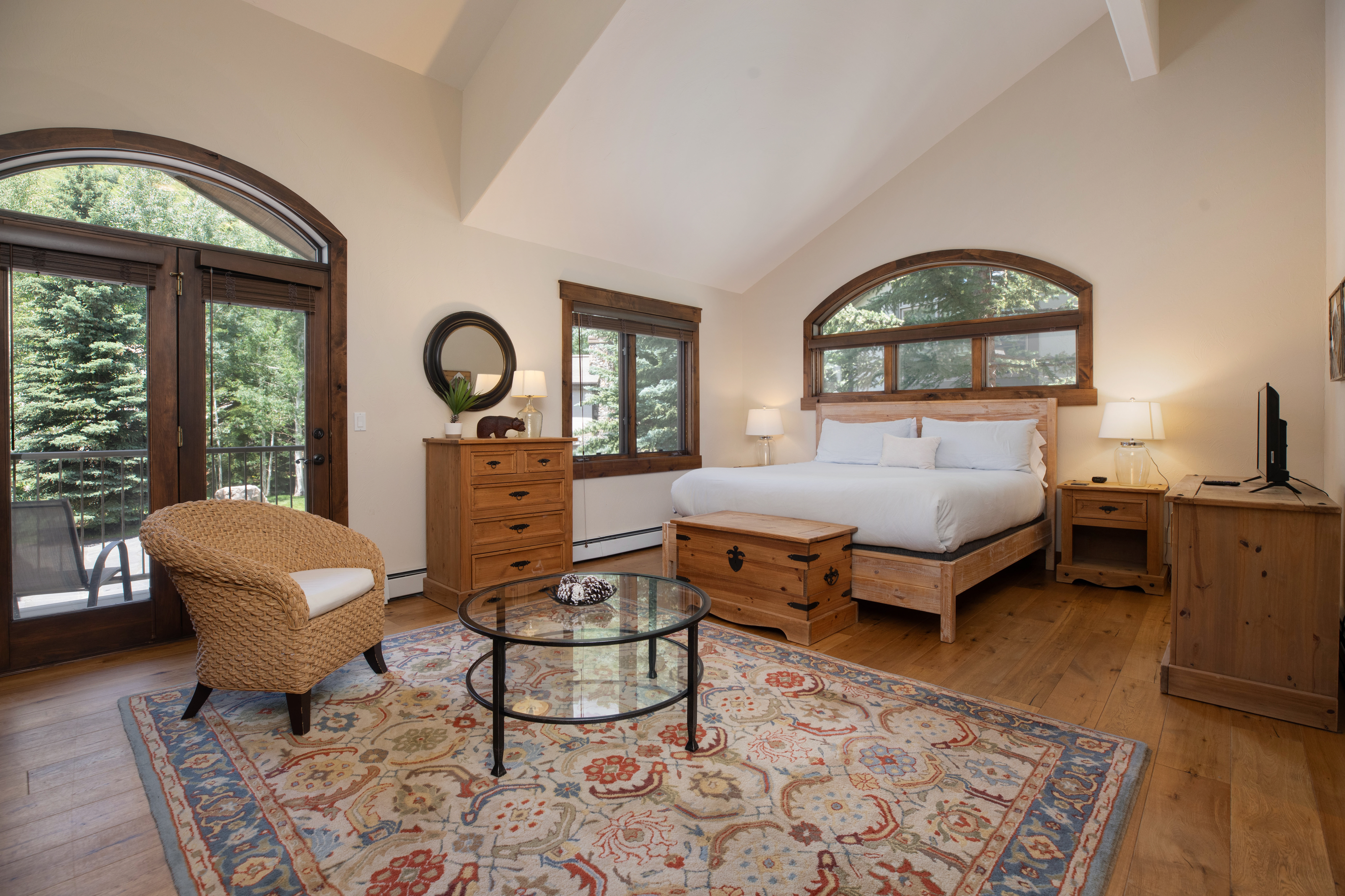 Minutes from Vail Village and Skiing - Quiet Neighborhood - Great Family Home | Photo 14