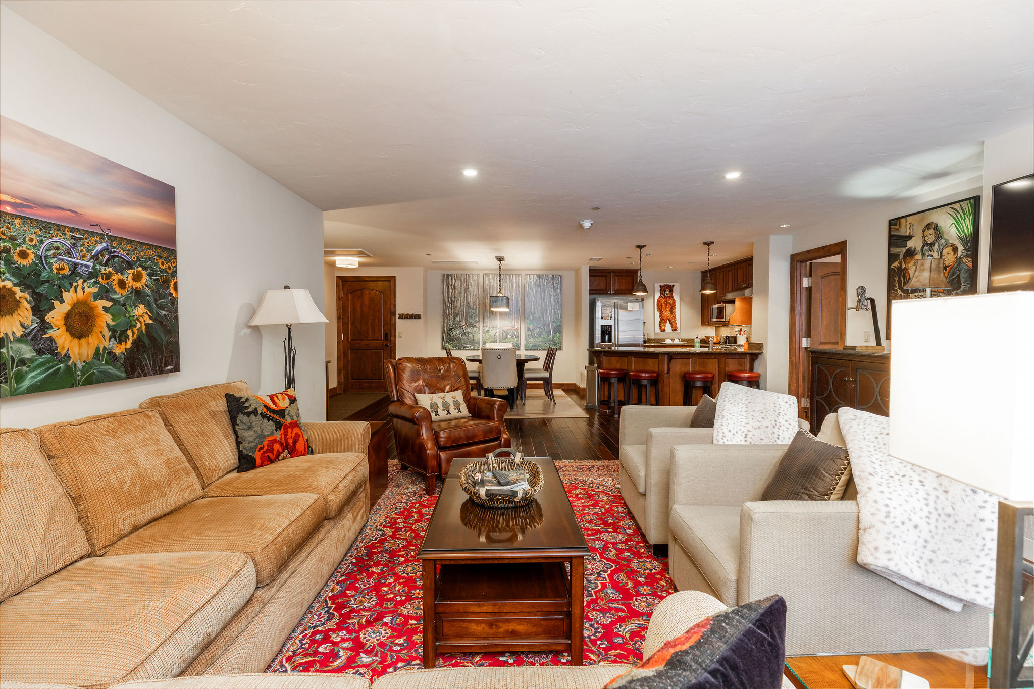 Walk to Avon | Free Shuttle to the Slopes | Heated Pool & Hot Tub | Photo 6