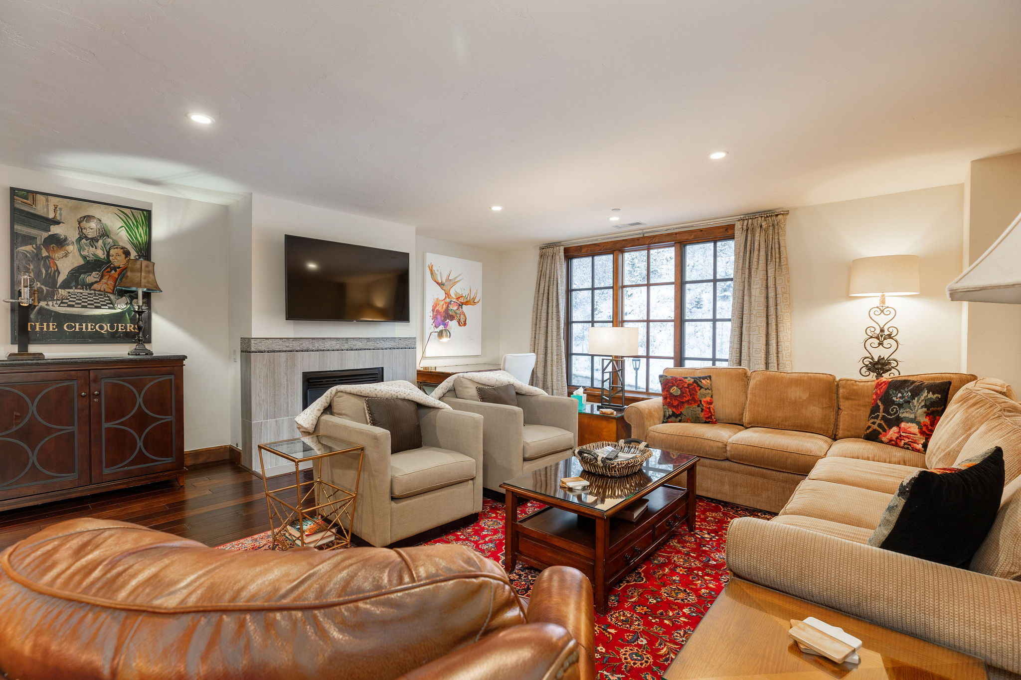 Walk to Avon | Free Shuttle to the Slopes | Heated Pool & Hot Tub | Photo 10