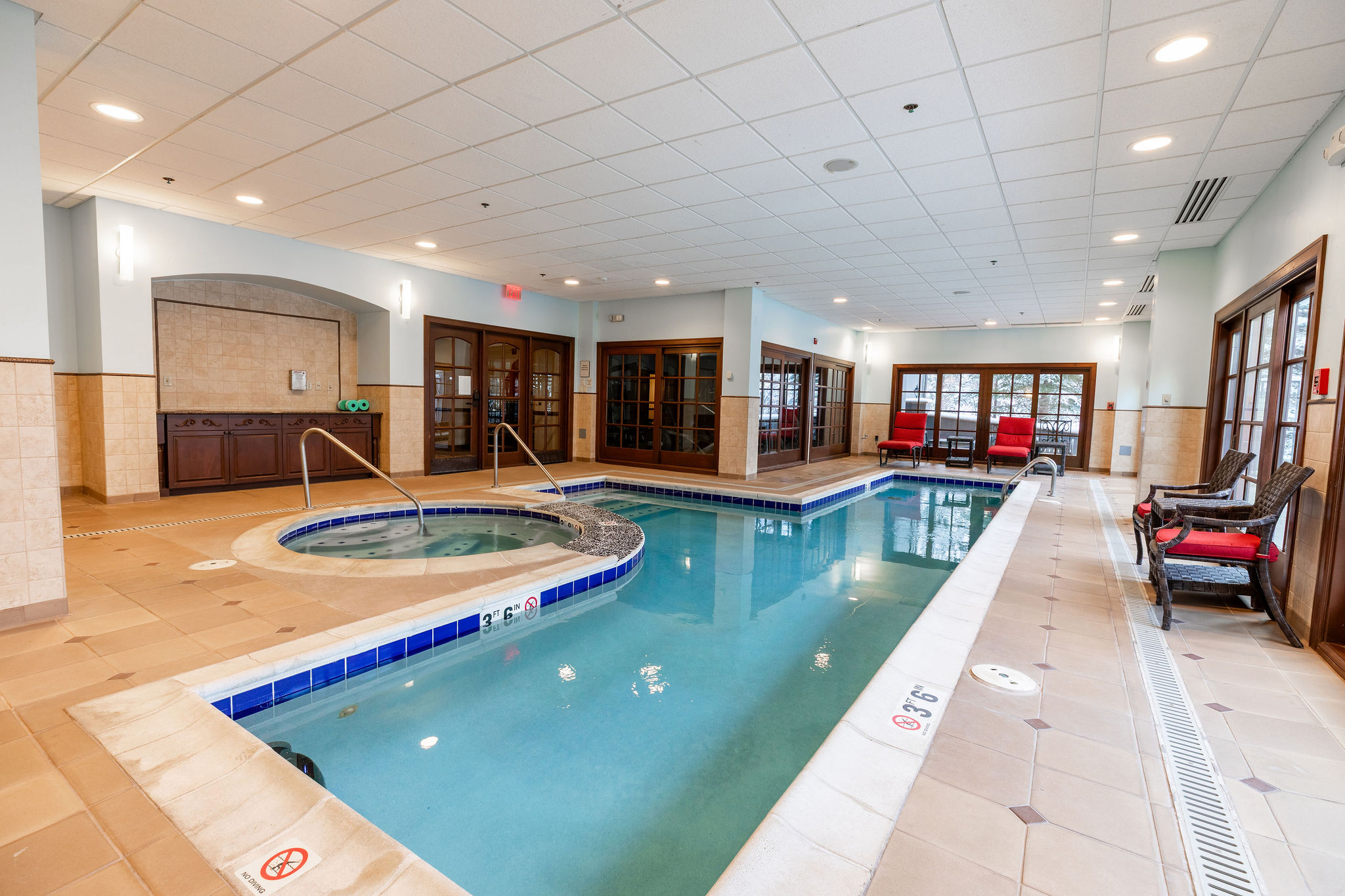 Walk to Avon | Free Shuttle to the Slopes | Heated Pool & Hot Tub | Photo 21