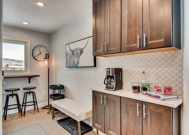 Amazing Modern Mountain Condo - Heart of Frisco 9