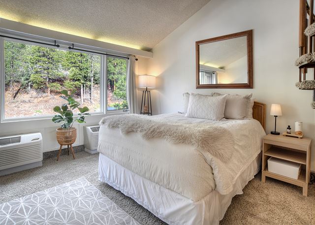 Tamarron Treetop | AC, Pool, Hot Tub, Golf & Ski 3