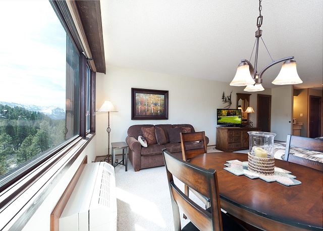 Golden Nugget Nest (#306) | Near Ski - Pool/Hot Tub/Fitness/Golf - A/C 8