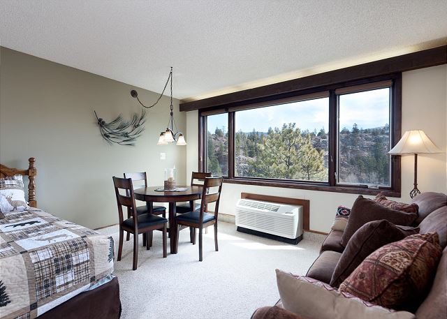 Golden Nugget Nest (#306) | Near Ski - Pool/Hot Tub/Fitness/Golf - A/C 3