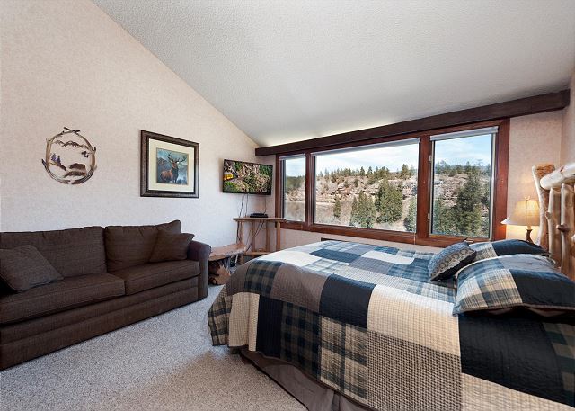 Log Cabin in the Lodge (#506) | Views, Golf, AC/Pool/Hot Tub - Near Ski 2