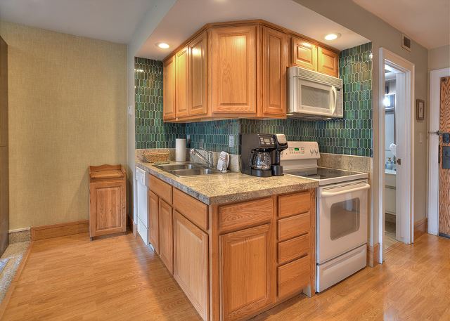 Red Aspen Retreat (#510) | Pool/Hot Tub - Golf - A/C - Views 5