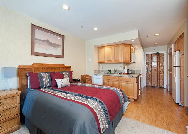 Red Aspen Retreat (#510) | Pool/Hot Tub - Golf - A/C - Views 3