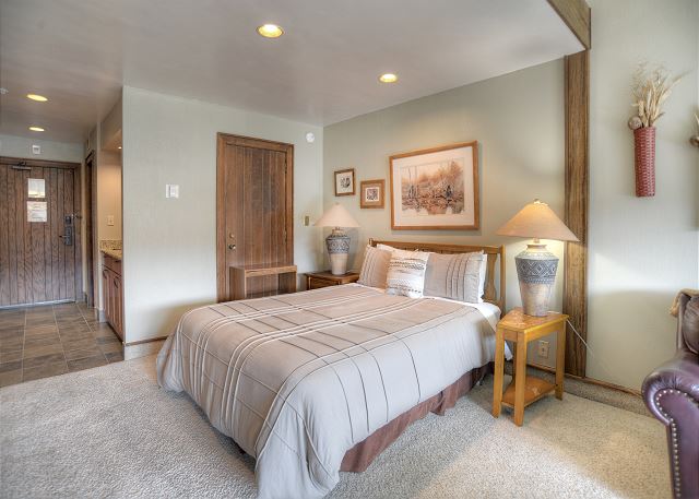 Skyline Loft (#511) | Near Ski - Golf - Mtn Views - AC/Pool/Hot Tub 9